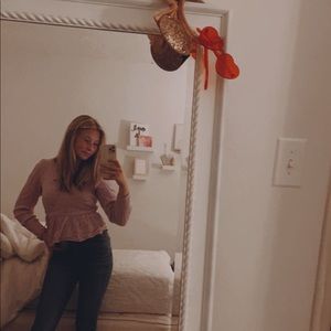 Meet your Posher, Anna